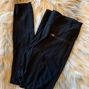 Black Leggings M